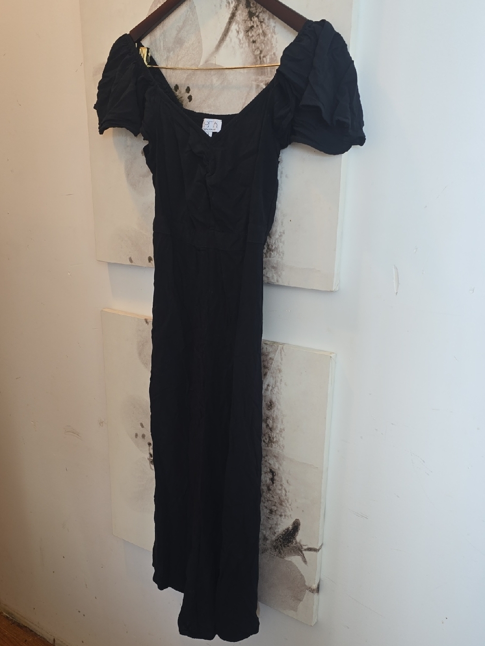 Sofia Vergara Black Puff-Sleeve Maxi Dress - S
